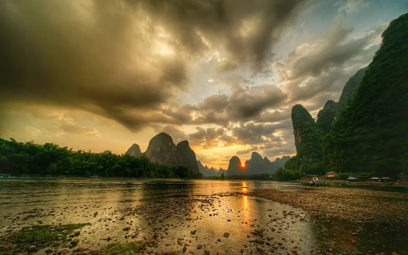 独特电子高端